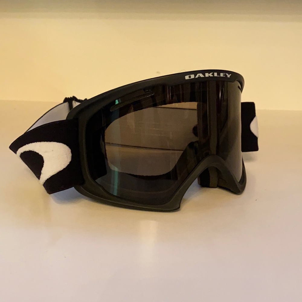 Oakley Ski/ Snowboard Winter Sports Goggles Unisex
